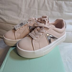 Girls Tennis Shoes Size 12 Brand New With Tags